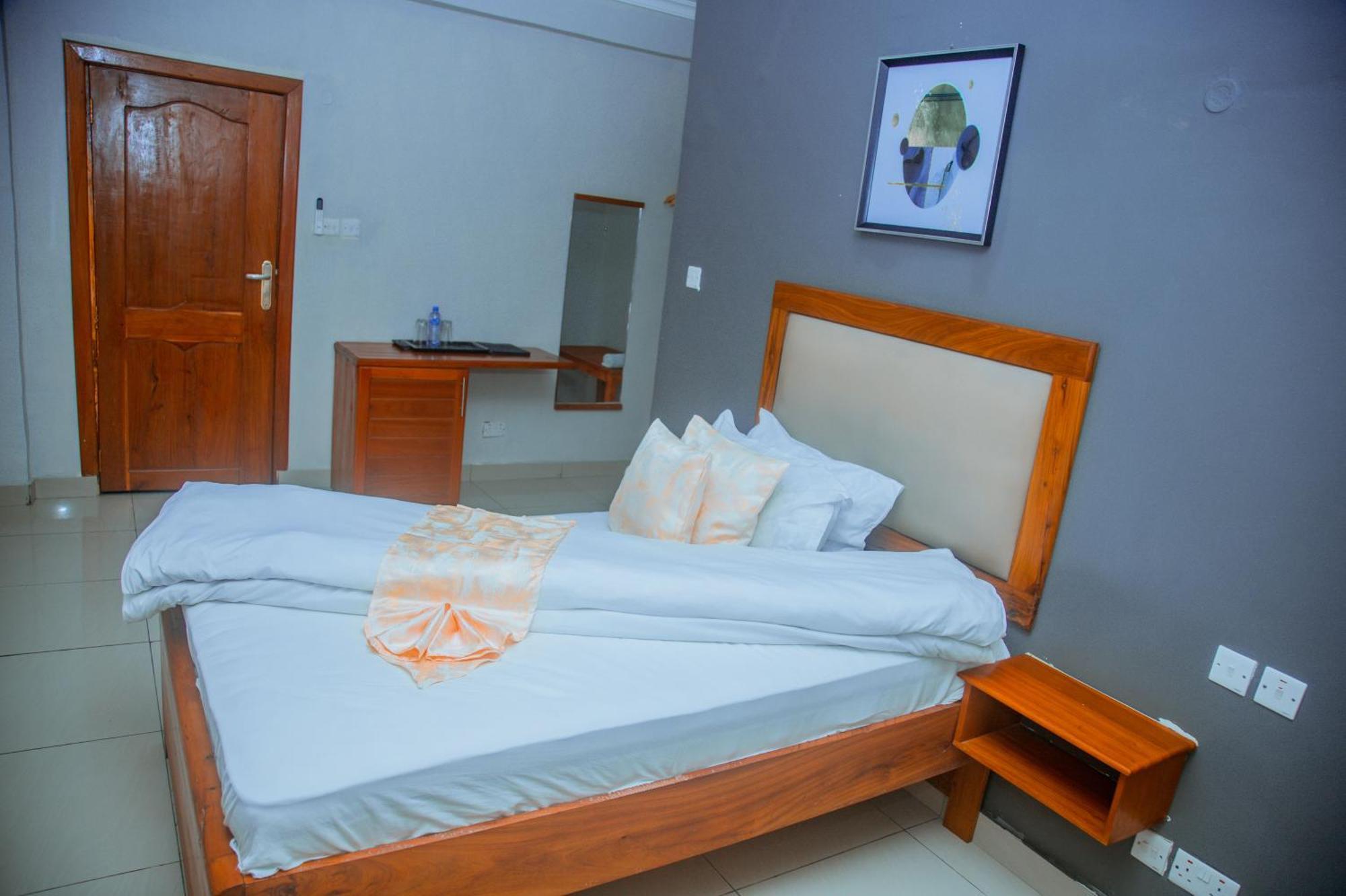 Le Grand Marie Hotel Dar es Salaam Exterior foto